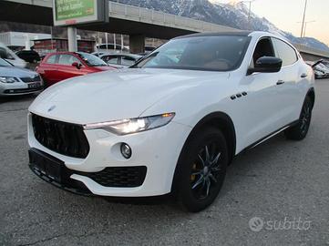 Ricambi usati per Maserati Levante 2016