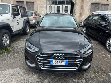 Audi A4 40 TDI S tronic line edition