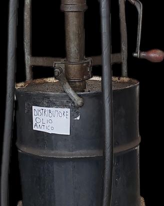 distributore olio motore da officina antico 