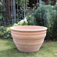Vaso per piante in terracotta