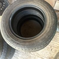 Pneumatici tubeless  185/75 r16