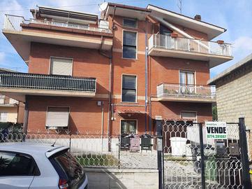Appartamento a Guidonia Montecelio - Villalba