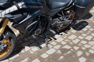 Voge valico 525 DSx black knight