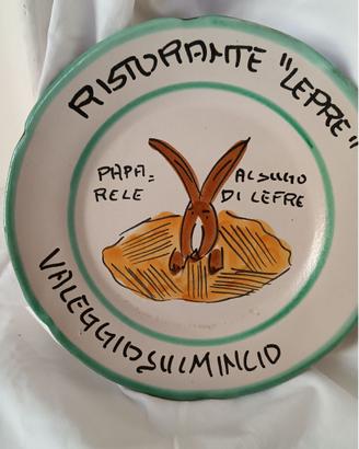 Piatto della collezione Buon Ricordo