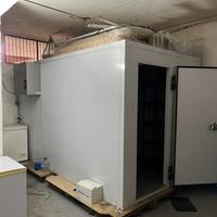 Cella frigo 3,5 m per 2 m 80 circa