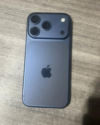 IPhone 17 Pro 256GB Blue -Apple Care da attivare-
