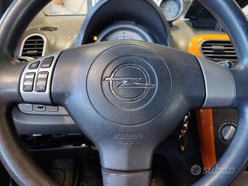 Airbag volante OPEL AGILA del 2011