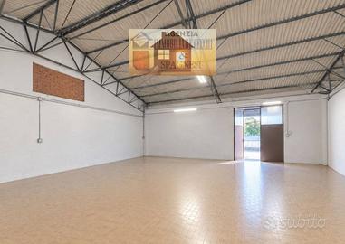 Immobile di 330 m² a Campi Bisenzio