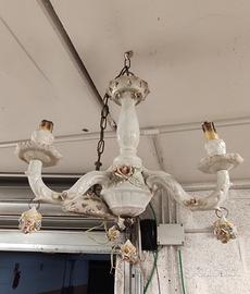 Lampadario ceramica con roselline
