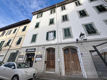 5 LOCALI A LIVORNO