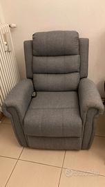 2 poltrone Relax motorizzate Semi nuove