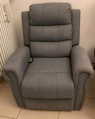 2 poltrone Relax motorizzate Semi nuove