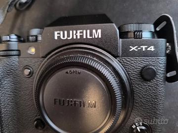 Fujifilm XT4 solo corpo