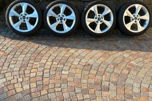 Kit gomme+cerchi Audi