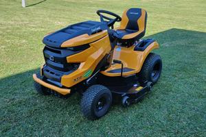 Trattorino Cub Cadet XT2 QS117