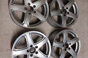 4 cerchi jeep compass 