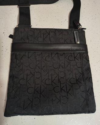 Borsello grande Calvin Klein
