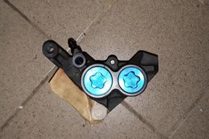 Pinza freno ant. sx usato yamaha tdm 900 '06