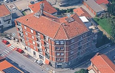 Ampio trilocale ristrutturato con box auto a San M