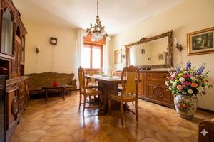 CASA SEMINDIPENDENTE A LUCERA
