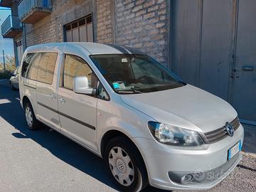 VOLKSWAGEN Caddy 5 posti+1 per trasporto disabili