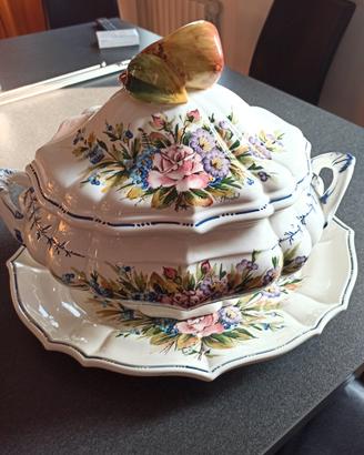 ceramica di Bassano decorata a mano