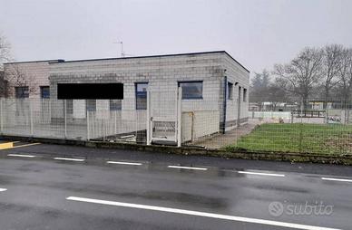 Immobile in asta di 3835 m² con 1 locale a Pinarol