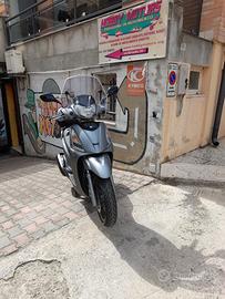 Kymco People GTI 125i - 2015