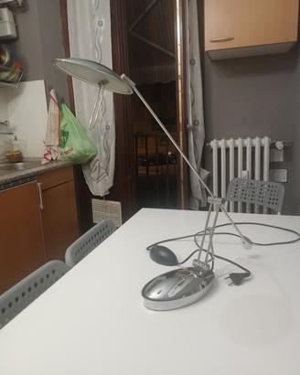 Lampada da scrivania