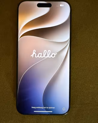 iPhone 16 Pro Max