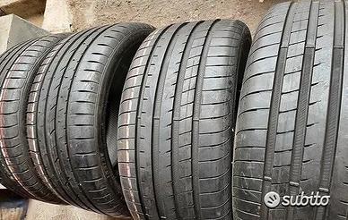 Gomme 255 40 18 e 225 45 18 good year usate