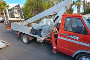 Iveco Daily 35 10 2.5 D cestello