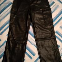 Pantaloni cargo uomo in ecopelle 