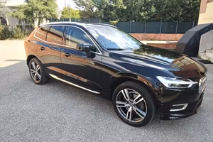 Volvo XC60 D5 AWD 235 CV – Anno 2018 – Automatica