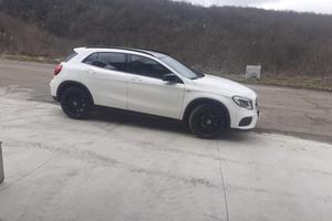 Mercedes GLA