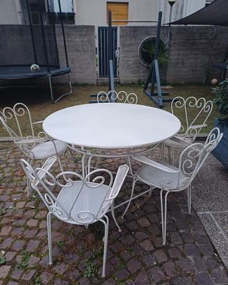 tavolo da giardino 
