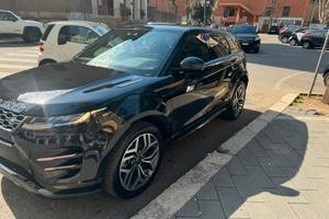 Range rover evoque r-dynamic