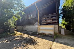 CASA INDIPENDENTE A SARZANA