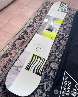Salomon Villain 155 Tavola Snowboard Come Nuova