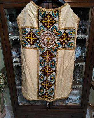 Pianeta Orientale Antica – Ricamo a Mano – Pezzo U