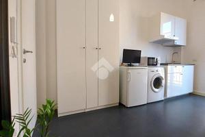 MONOLOCALE A PALERMO