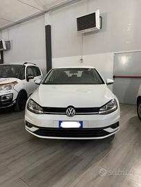 Volkswagen Golf 1.0 TSI 85 CV 5p. Trendline BlueMo