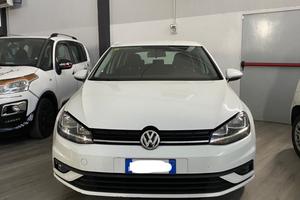 Volkswagen Golf 1.0 TSI 85 CV 5p. Trendline BlueMo