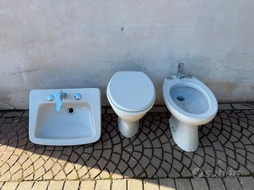 Tris lavandino, wc, bidet