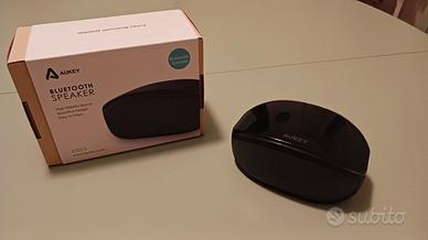 Mini bluetooth speaker