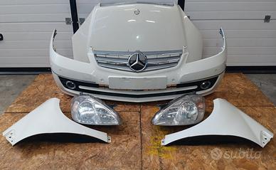 Muso Mercedes Classe A180 anno 2011