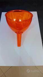 Accessorio-Imbuto arancione 15 x 14 utile/stupendo