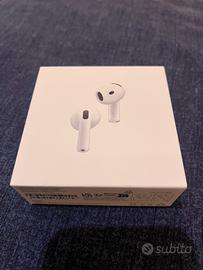 Air pods 4 con cancellazione attiva del rumore