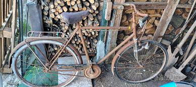 vecchia bicicletta metà anni 50-60 per collezione