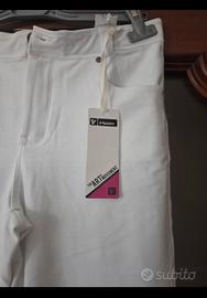 pantalone sotto il ginocchio 